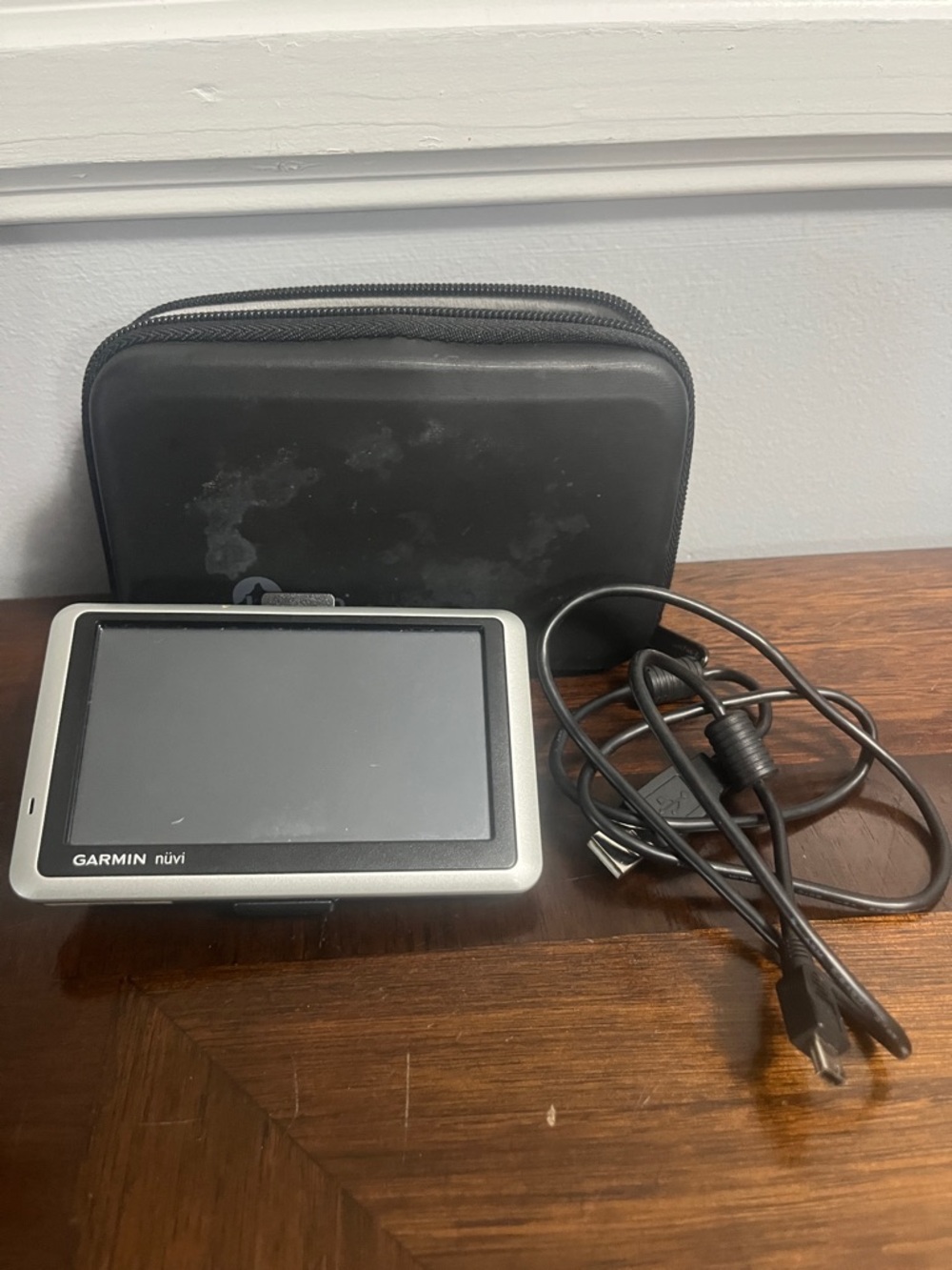 GARMIN NUVI 1350 gps Navigator car